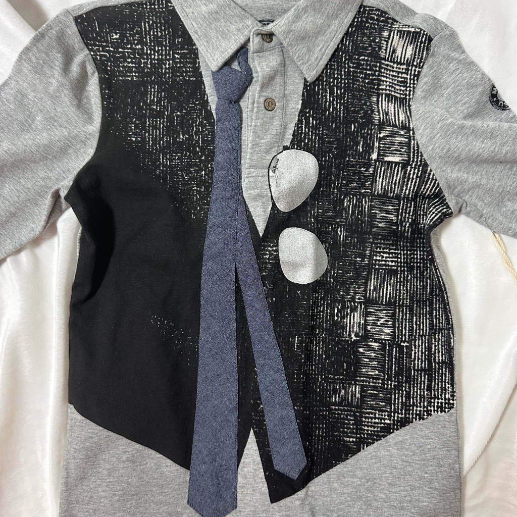 Mini Shatsu Grey Graphic Long Sleeve Top